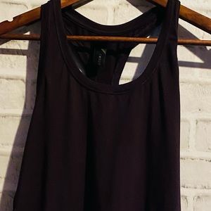 Yogalicious woman’s yoga tank top size small p1